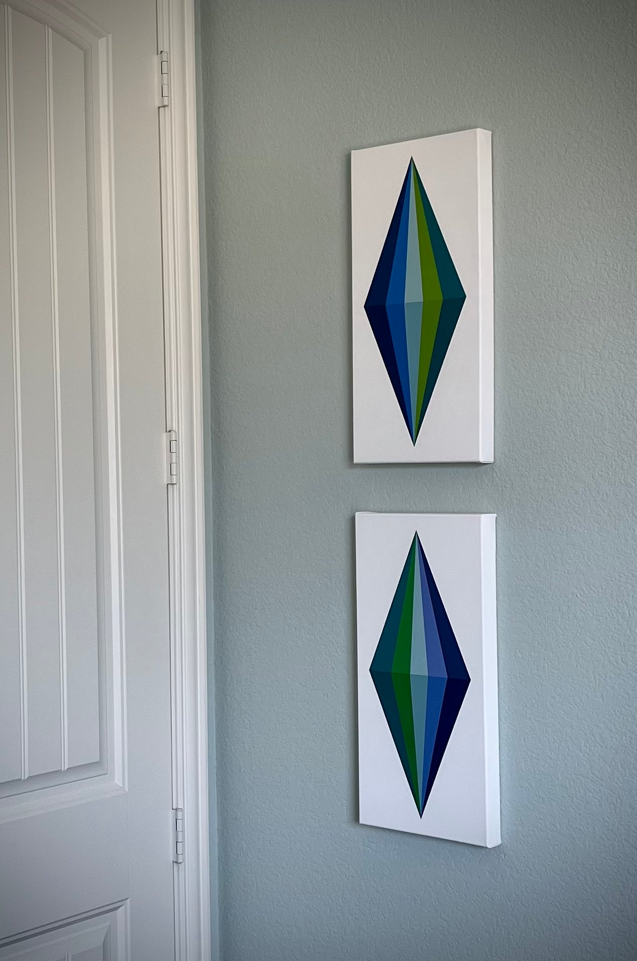A Bright Light in blue/green